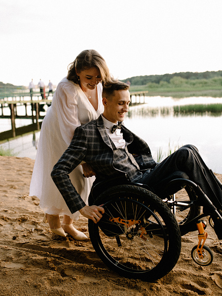 коляска активного типа